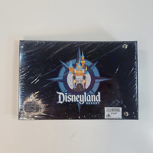 New Disneyland Photo Album - Picture 5 of 7